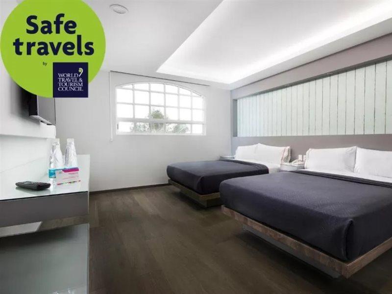 Hotel Mx Congreso مدينة مكسيكو المظهر الخارجي الصورة